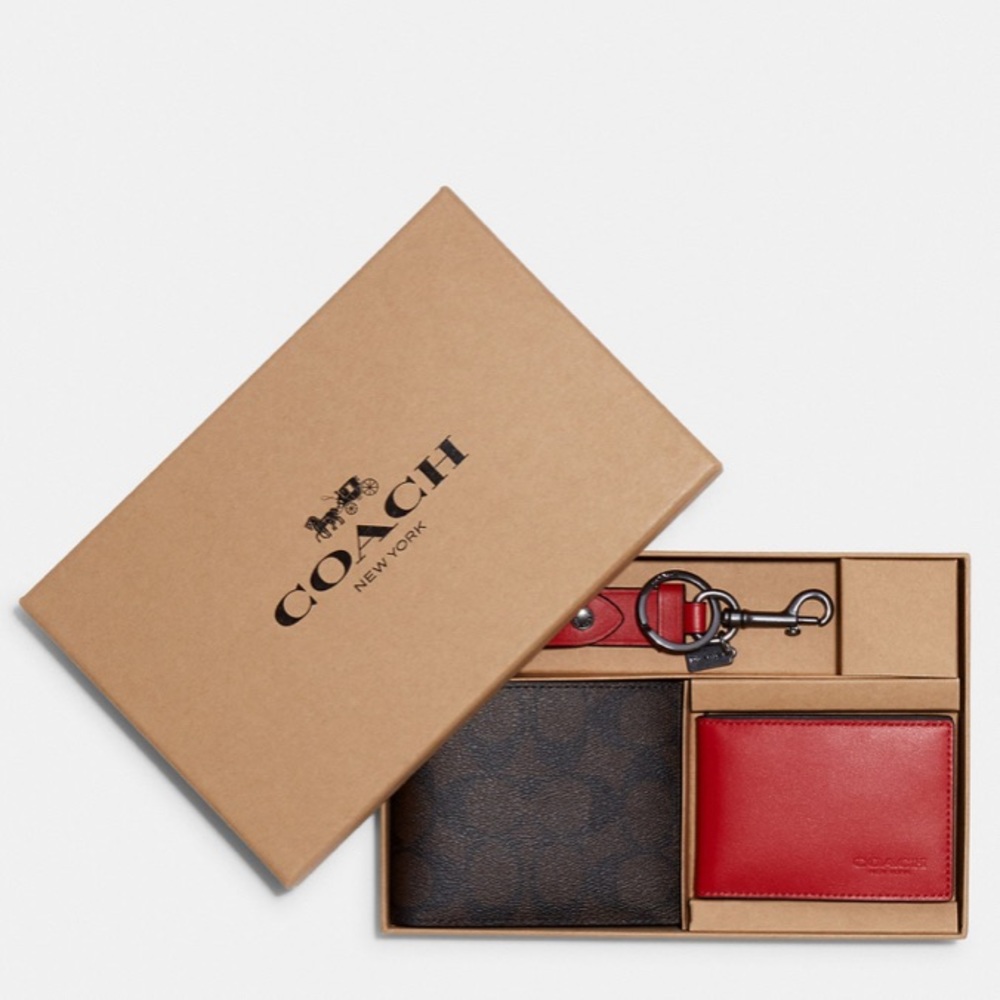 Boxed 3 In 1 Wallet Gift Set In Colorblock Signature Canvas